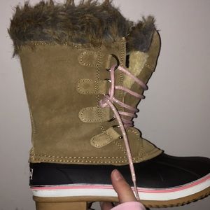 Northside girls waterproof winter snow boots size 2
